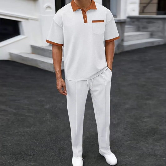 Polo et pantalon assortis